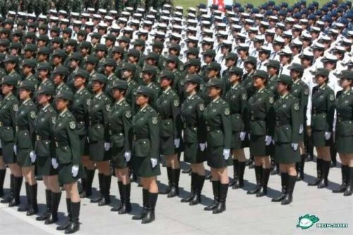 女生怎樣才能當(dāng)兵，女生當(dāng)兵，實(shí)現(xiàn)夢(mèng)想的條件與路徑