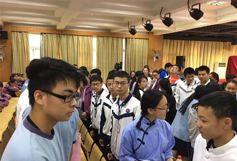 新澳門三中三6組免費公開——探索與解析，澳門三中三最新6組數(shù)據(jù)解析與探索，免費公開揭秘