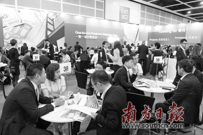 香港三期內(nèi)必開(kāi)一期論壇，深度解析與探討，香港三期內(nèi)必開(kāi)一期深度論壇，解析與探討
