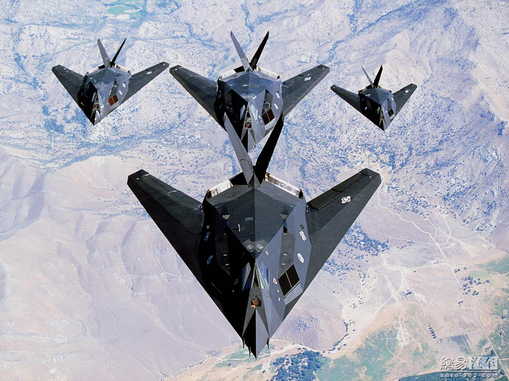 揭秘F-117隱形戰(zhàn)斗機，空戰(zhàn)傳奇的先驅之作，F(xiàn)-117隱形戰(zhàn)斗機，空戰(zhàn)傳奇的先驅揭秘