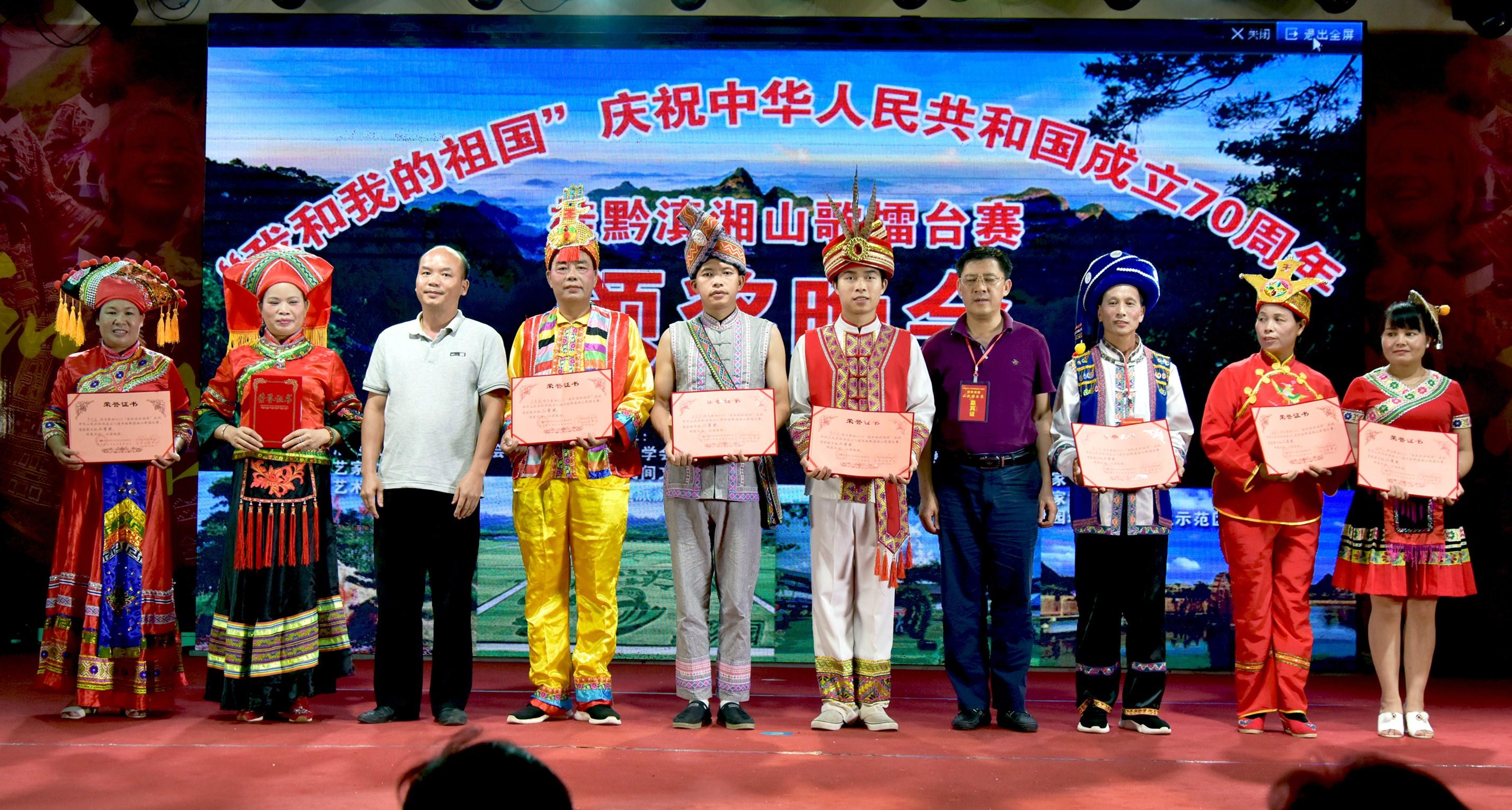 王中王免費四肖選一肖，揭秘真相與策略，王中王免費四肖選一肖，真相揭秘與策略探討