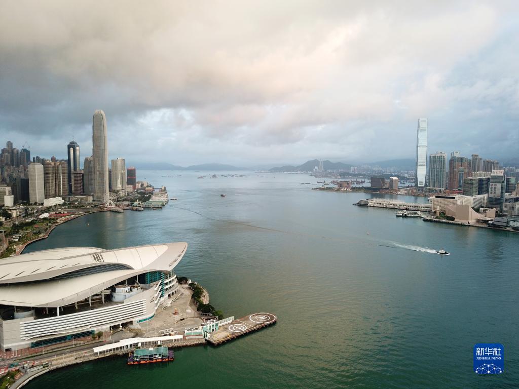 香港期期準(zhǔn)正版資料，探索與解析，香港期期準(zhǔn)正版資料深度解析與探索