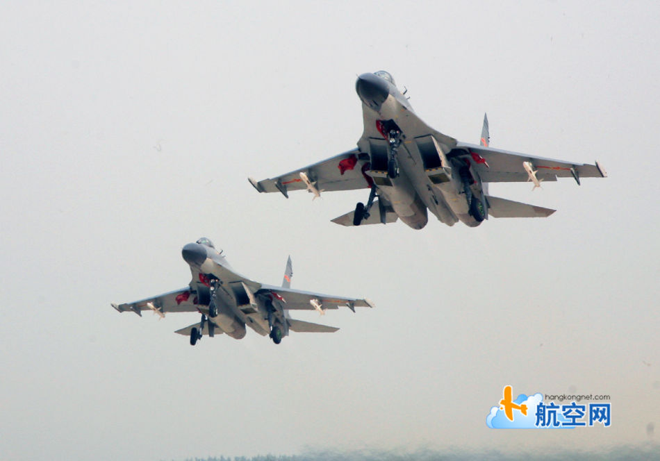 殲-11B戰(zhàn)機(jī)，中國(guó)空中力量的璀璨明珠，殲-11B戰(zhàn)機(jī)，中國(guó)空中力量的耀眼明珠